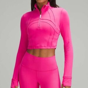 Lululemon Define Cropped Half Zip *Luon Sonic Pink